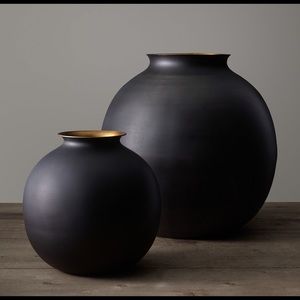 Restoration Hardware Burnished Brass Vase 🖤